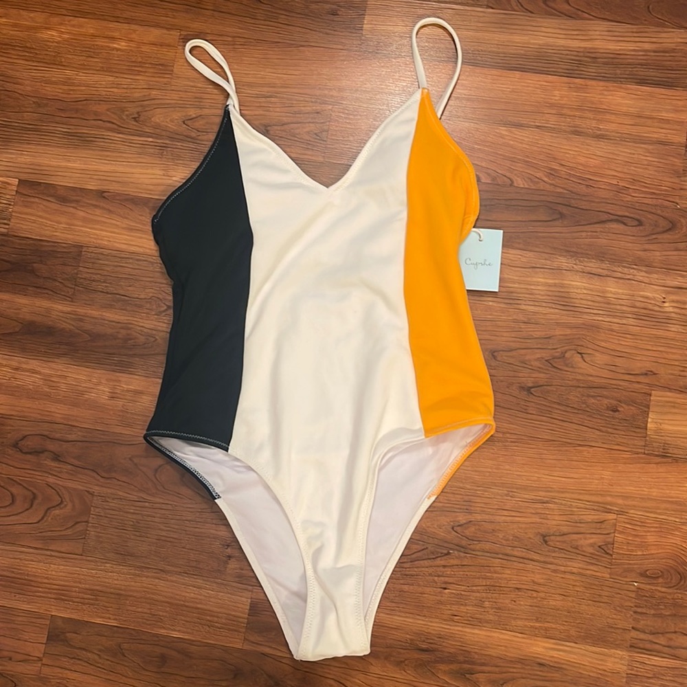 Cupshe swim
